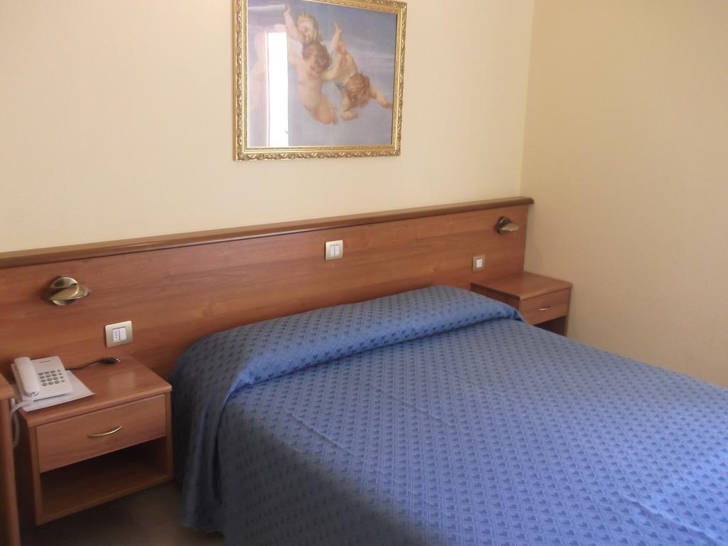 Hotel Il Vulcano Тропея Экстерьер фото