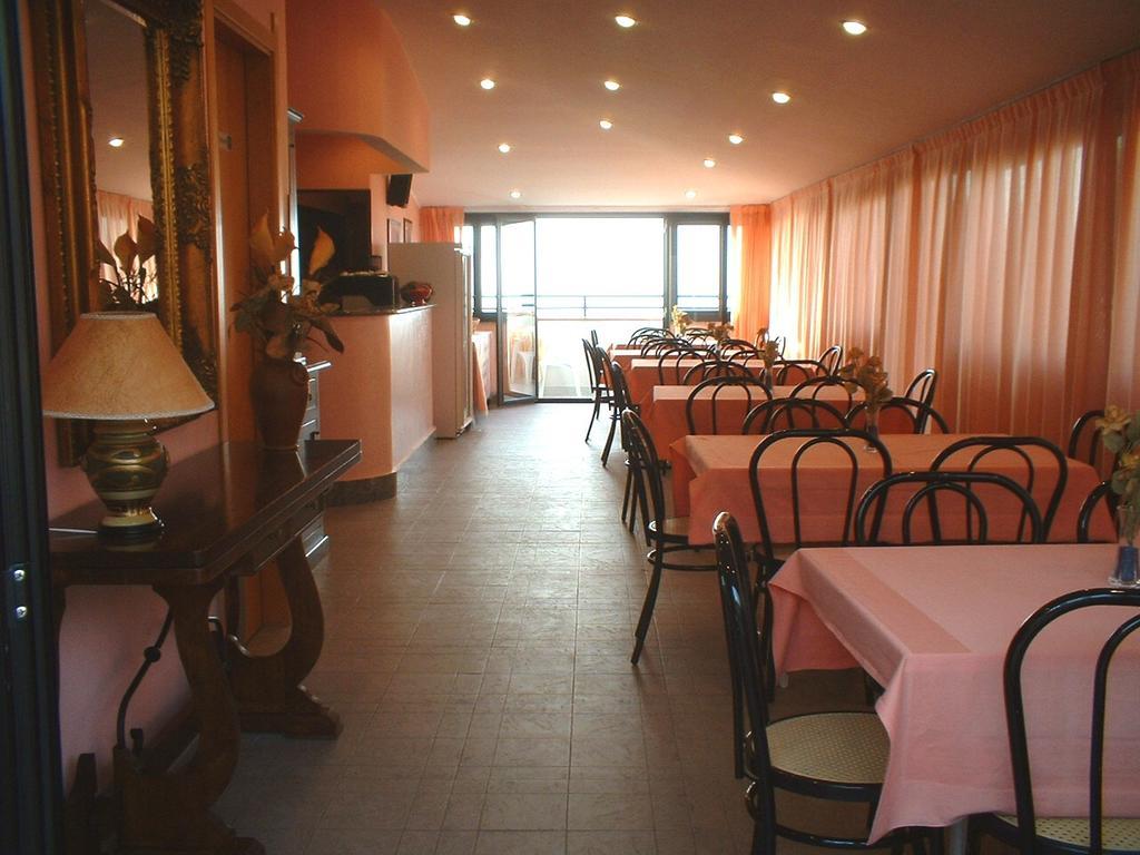 Hotel Il Vulcano Тропея Экстерьер фото