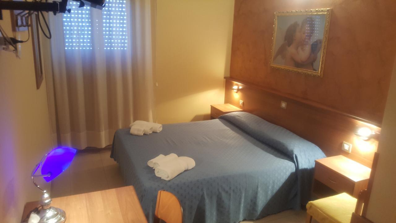 Hotel Il Vulcano Тропея Экстерьер фото