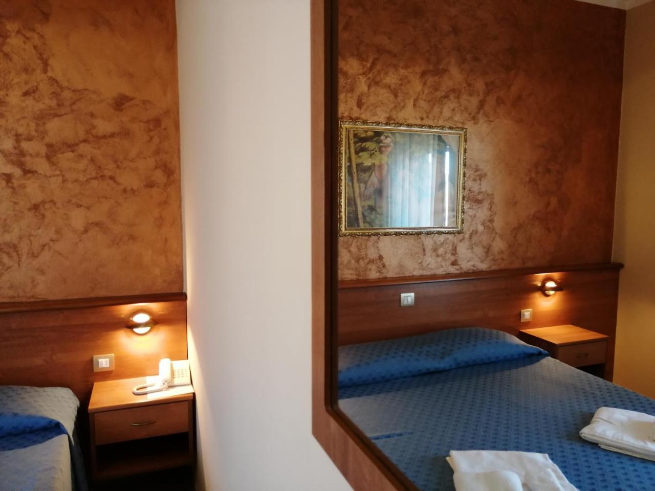 Hotel Il Vulcano Тропея Экстерьер фото
